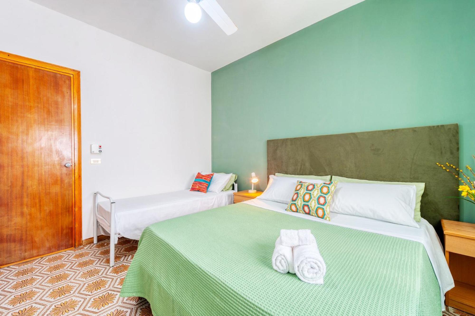 Luxury Suites & Apartment Con Accesso Alla Spiaggia E Parcheggio Privato - Vista Mare Lido Conchiglia 客房 照片